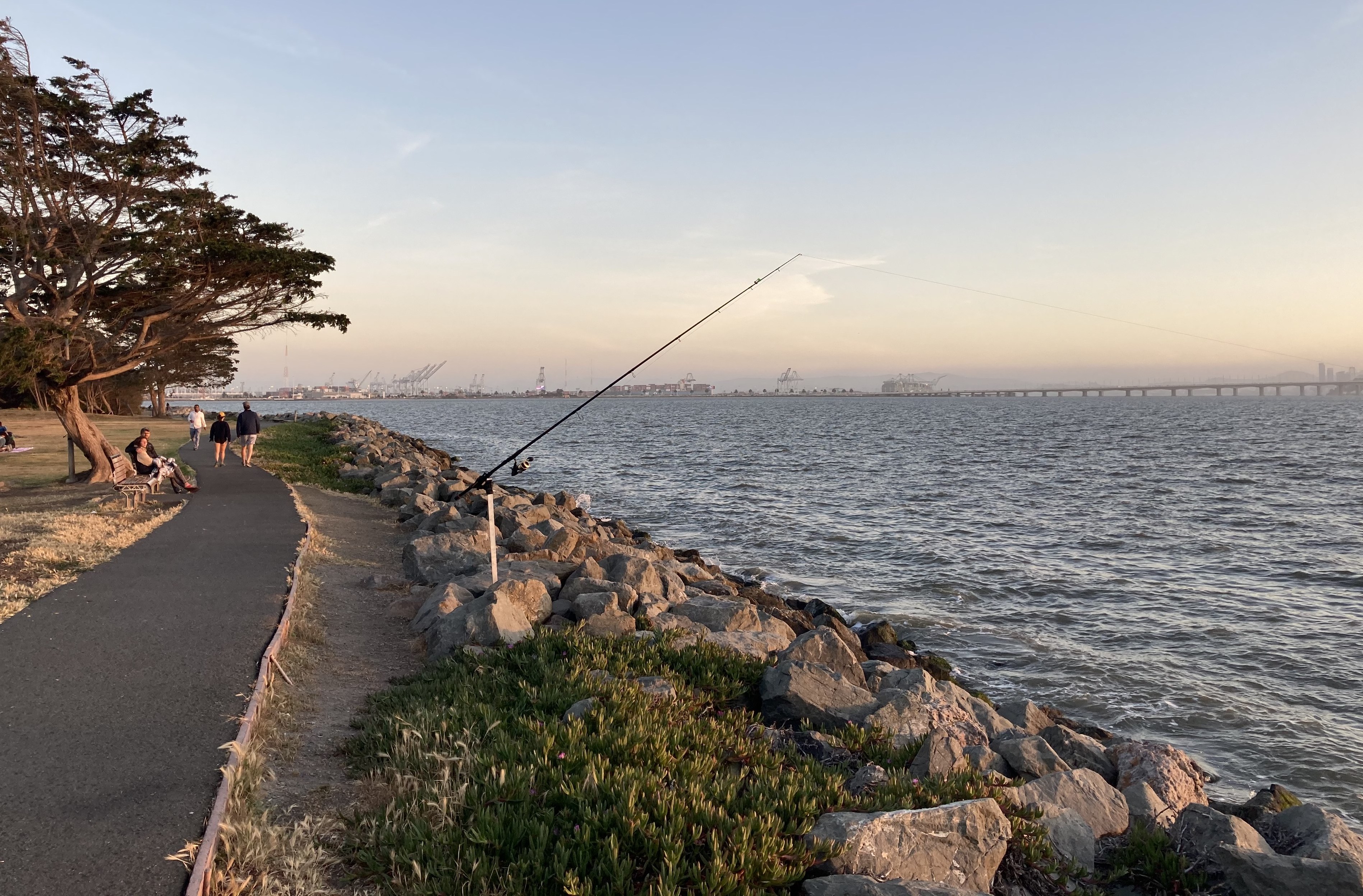 Highly accessible Bay Trail along Oakland’s coast. Photo: California Coastal Conservancy.