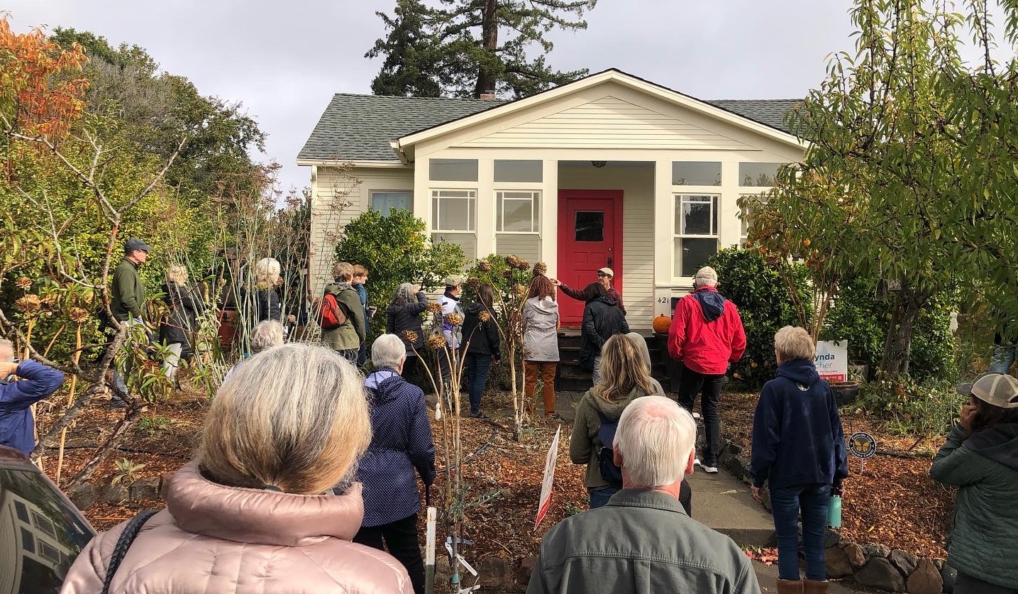 Tour of a water-wise garden. Photo: Natasha Juliana.