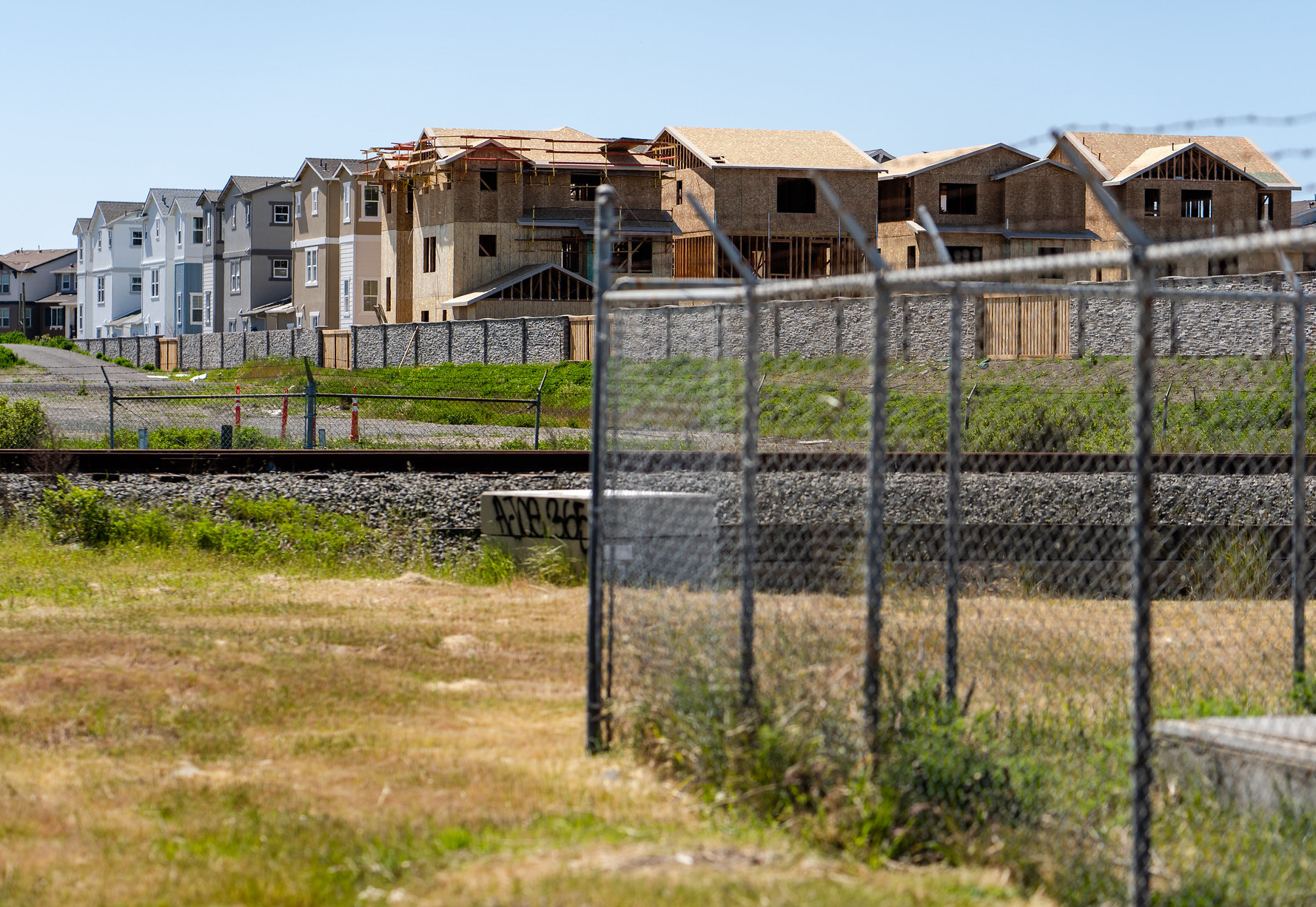 New housing going up in Newark. Photo: Shira Bezalel