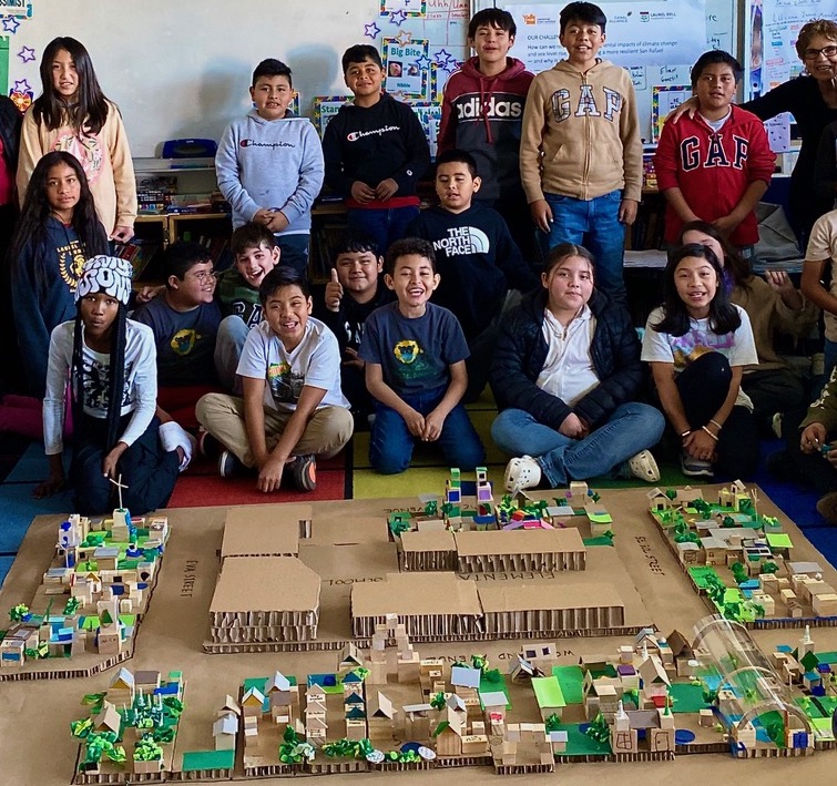 students at laurel dell elementary