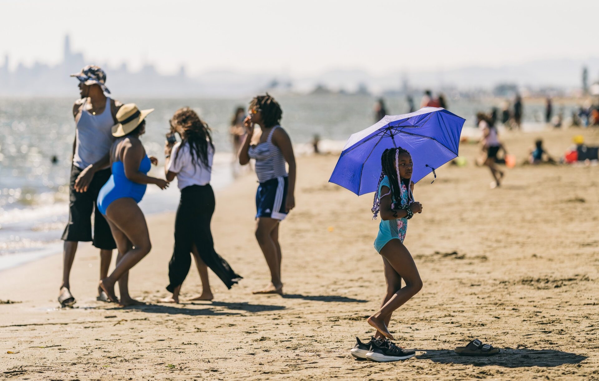 Heatwave in 2023 sends locals to Crown Beach in Alameda.