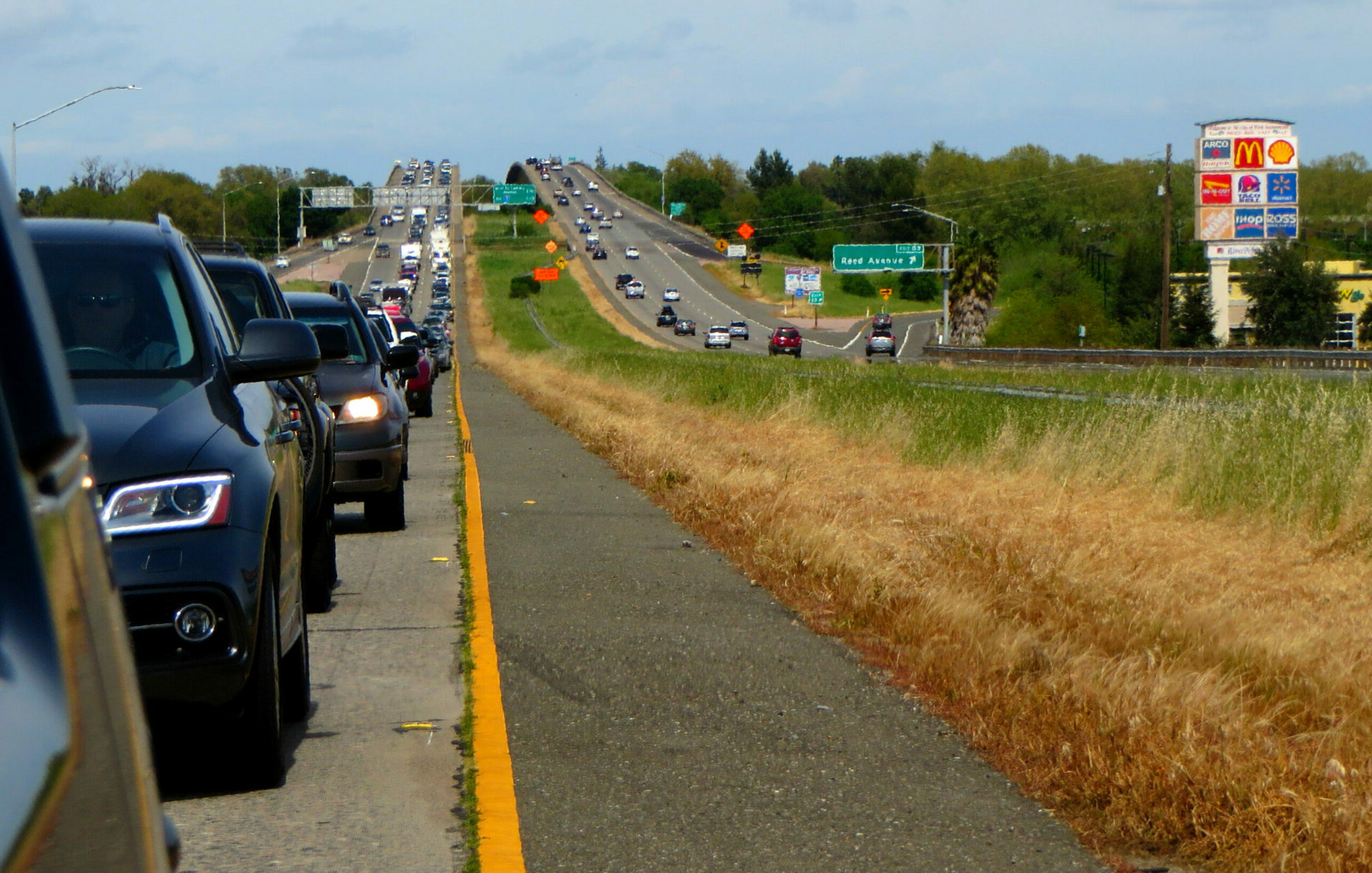 Traffic jam on I-80 near Sacramento. Photo: Ken Lund